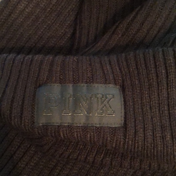 Victoria Secret PINK Hat & Scarf Set - Picture 6 of 14